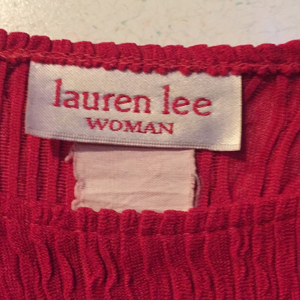 Red/Pink Top - Picture 2 of 3